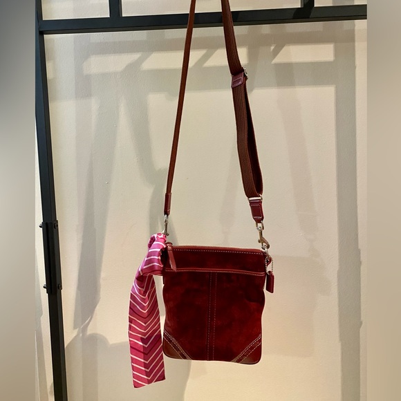 Coast red velvet crossbody + pink scarf - Picture 2 of 3